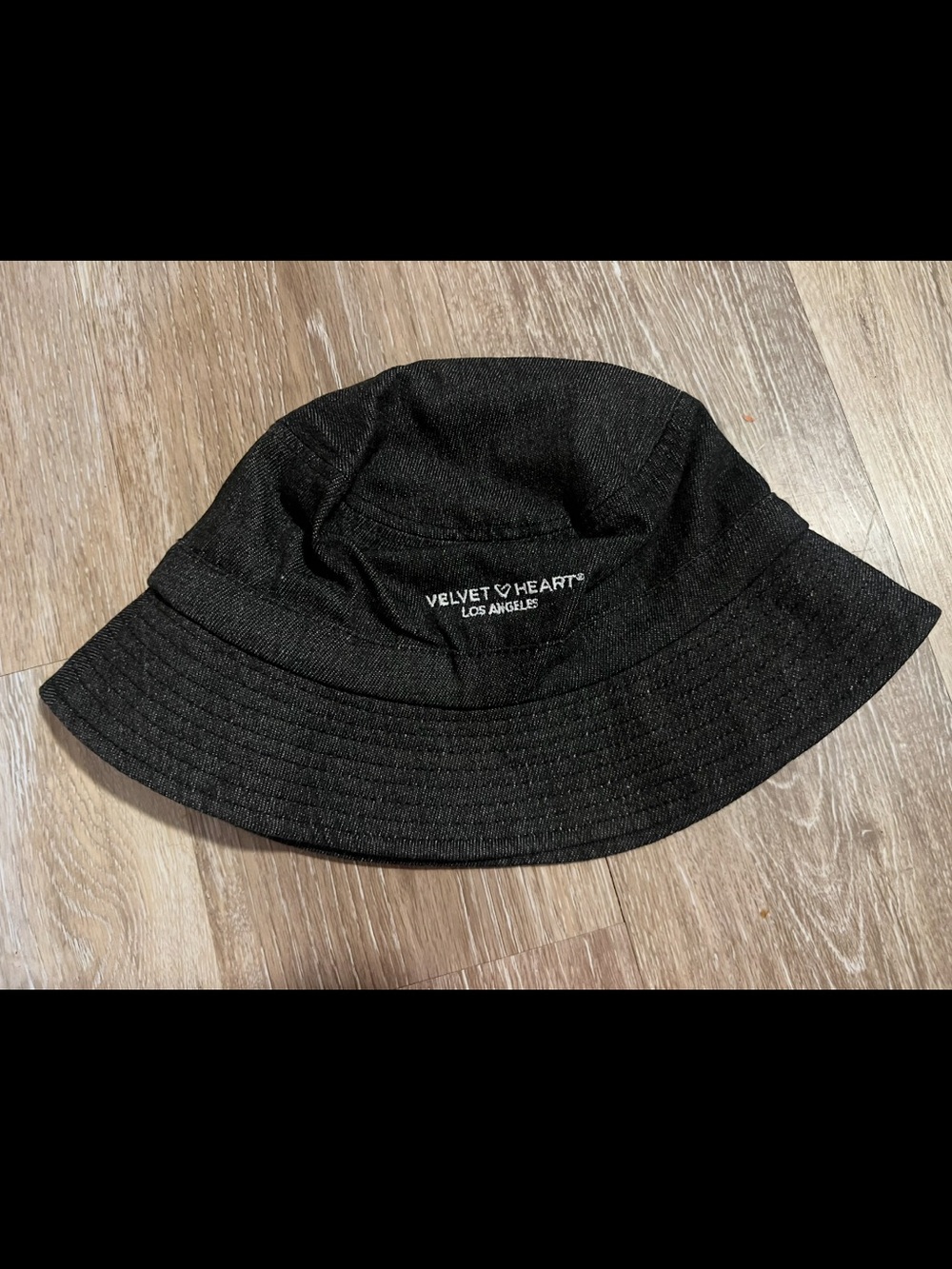 Velvet Heart Black denim Bucket Hat • nwot • velvet heart Los Angeles